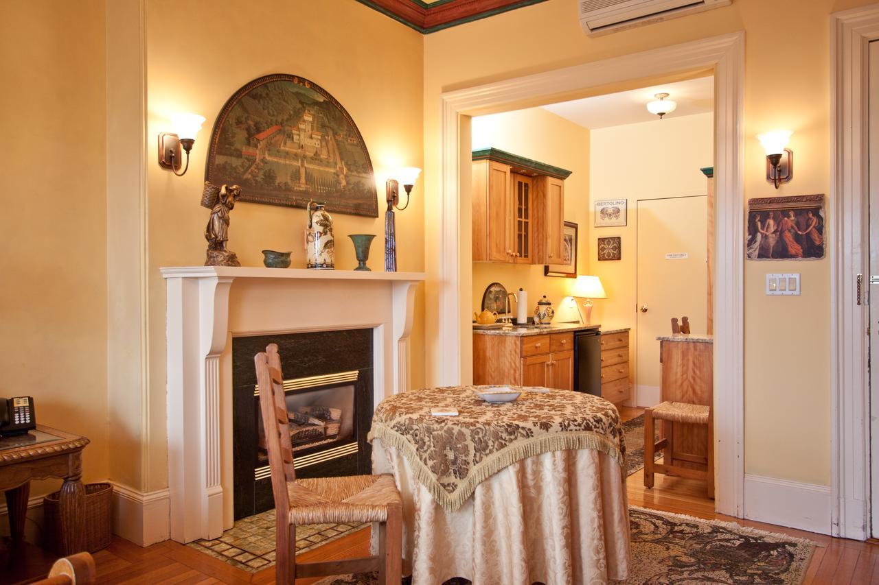 Bed and Breakfast The Gryphon House à Boston Extérieur photo